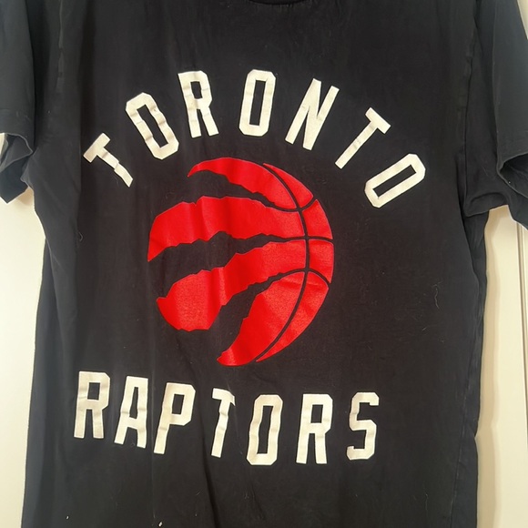 2 for $40Toronto Raptors Black Graphic Athletic Short Sleeve Shirt Casual TShirt - Picture 2 of 4
